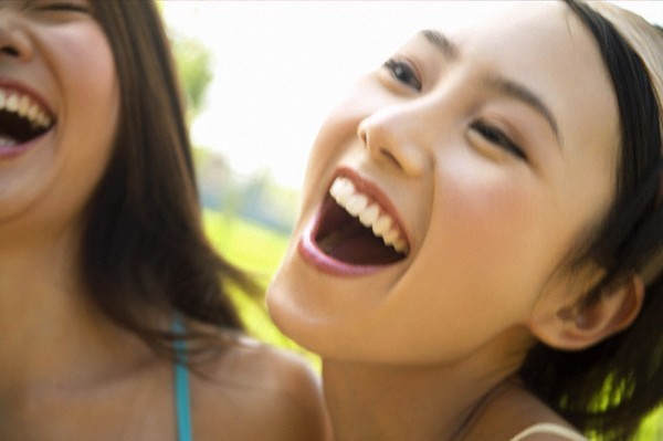 Hành động sai lầm của phái đẹp khi thu hút đối phương