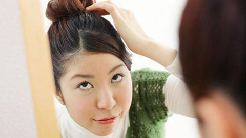 Giả điên để thoát khỏi người yêu quái đản