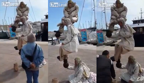 Màn biểu diễn của 3 người đàn ông gây kinh ngạc