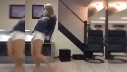 Xem hotgirl và các điệu nhảy robot sexy