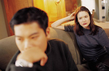 Có ai quy định chồng phải giỏi hơn vợ?
