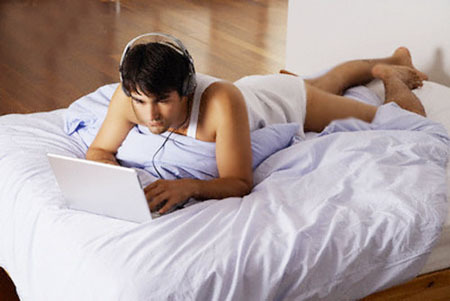 Chồng chát sex với người cũ, tôi phải làm sao?