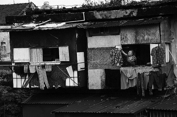 Sống trong chung cư đặc biệt 1,5 mét giữa Hà Nội