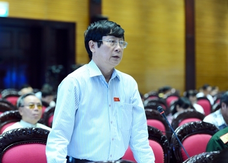 Vẫn tranh luận tín nhiệm cao, tín nhiệm thấp