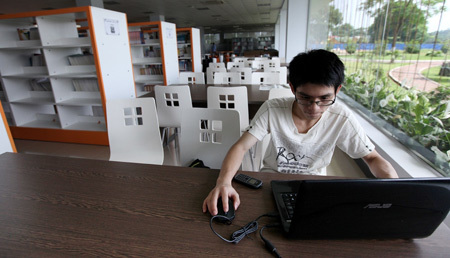 Mô hình mới: Tứ diện giáo dục