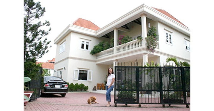 Cận cảnh biệt thự triệu đô xa hoa của Diễm My