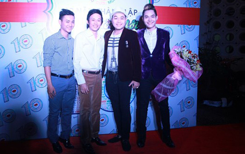 Cát sê “khủng” của 3 cha con Hoài Linh