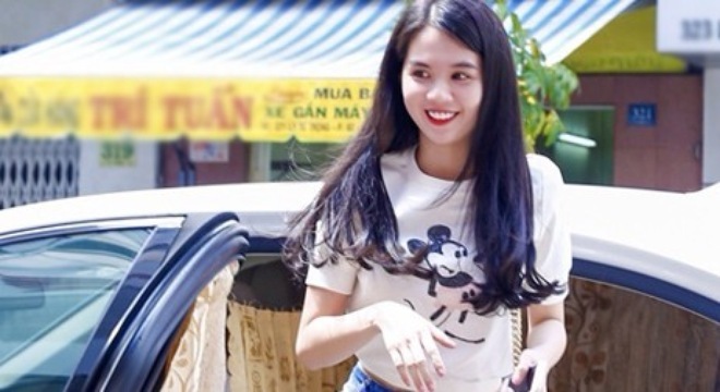 Phì cười với kiểu chống nắng cực hiểm của Ngọc Trinh