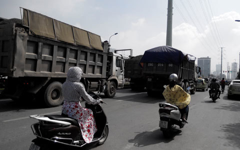 Lập 8 đoàn kiểm tra “xử” xe tải thay đổi thùng hàng