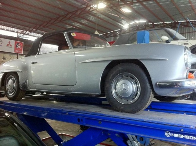 Mercedes cổ độc nhất vô nhị tại Việt Nam