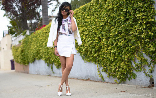 2 chiếc chân váy 