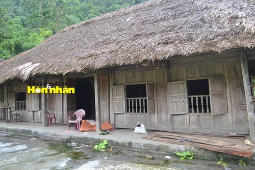 Vận may hiếm có: Gia đình 2 lần đào được kho báu