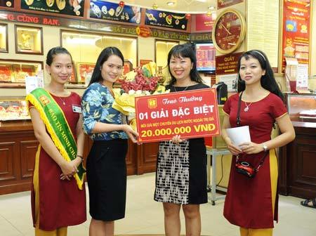 Bảo Tín Minh Châu trao giải thưởng 10 chuyến du lịch hè