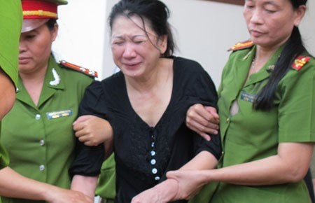 Nguyên giám đốc BV Tâm thần Tiền Giang bị tâm thần