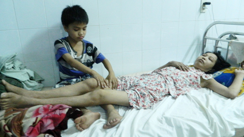 Lời khẩn cầu của cậu bé 9 tuổi hiếu thảo