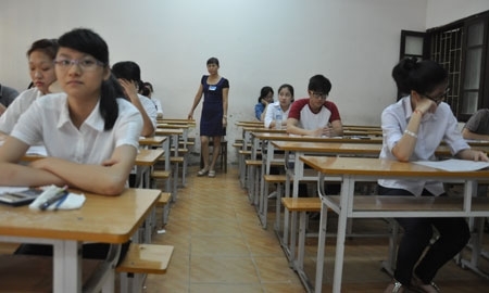 Hàng loạt thí sinh bị đình chỉ thi đại học