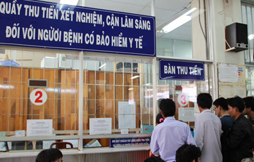 Từ 2015, tất cả gia đình bắt buộc phải đóng bảo hiểm y tế