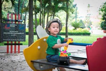 Sân chơi an toàn khắp nơi cho trẻ Việt hè 2014
