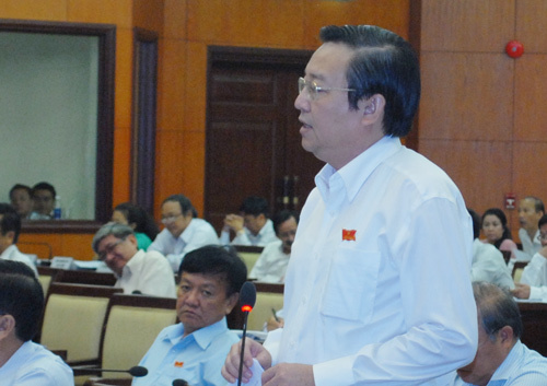 TP.HCM đề xuất làm sách giáo khoa điện tử