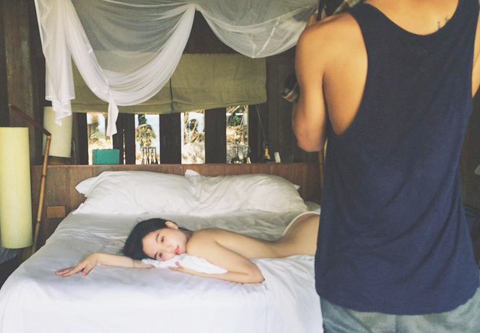 Hoài Lâm đội vương miện, Ngọc Trinh lại nude