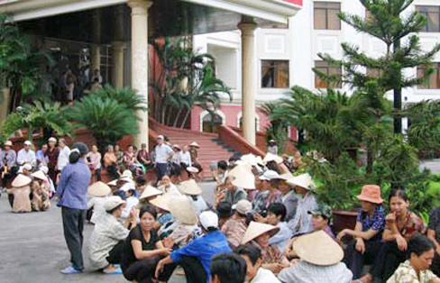 Đơn thư nặc danh tố đúng không biết xử sao