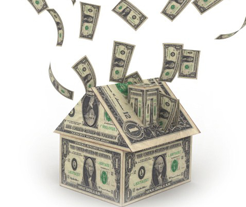 Trông chừng tiến độ, đổ tiền vào nhà đất