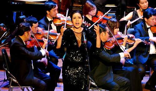 Đêm Broadway ở Việt Nam