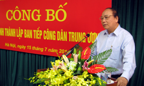 'Tiếp dân không được dừng ở nhận đơn rồi kính chuyển'