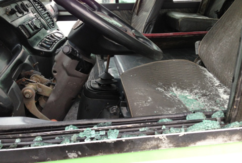 Xe khách cháy trong hầm Hải Vân, hàng chục người thoát chết