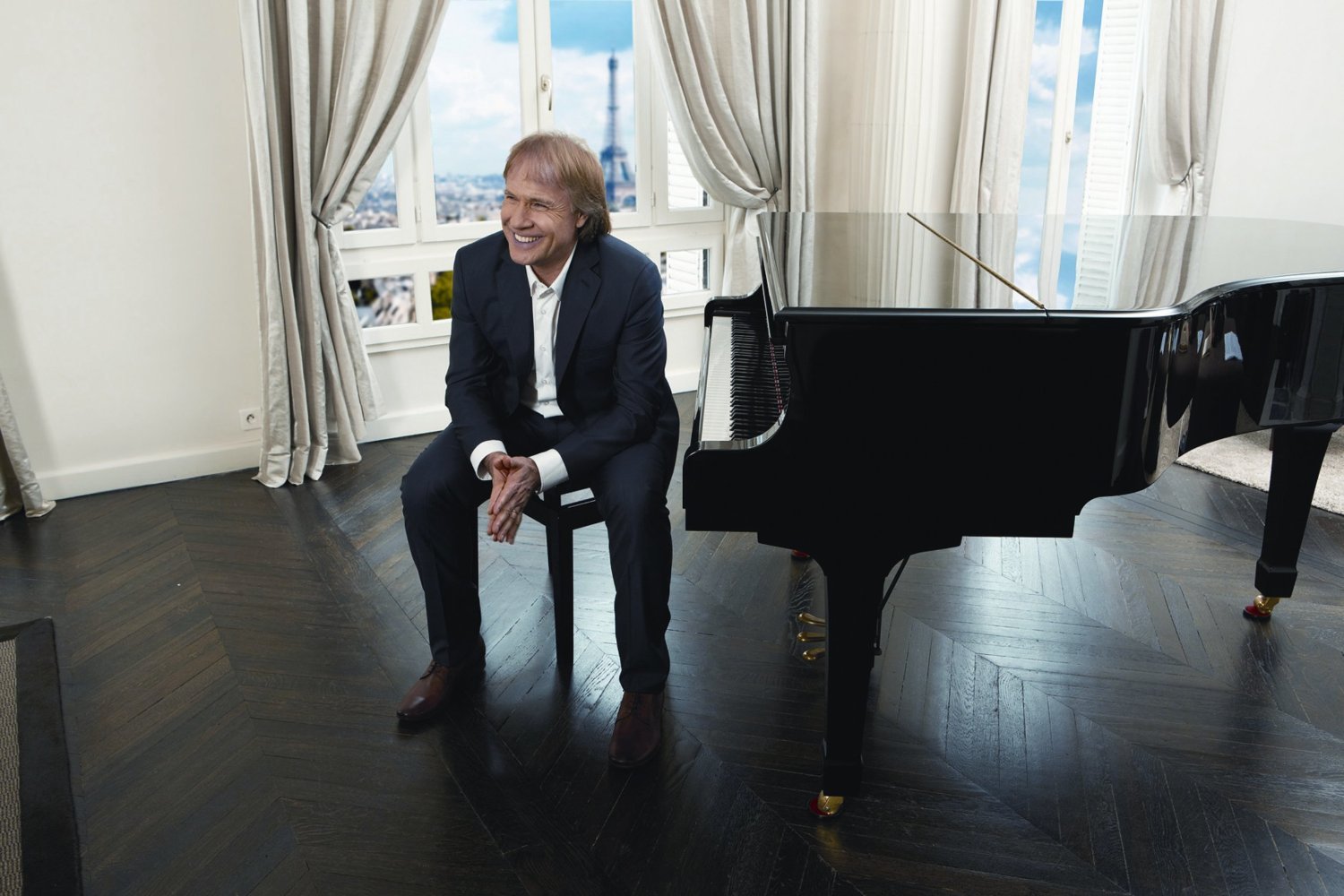 Richard Clayderman yêu cầu gì khi tới Việt Nam?