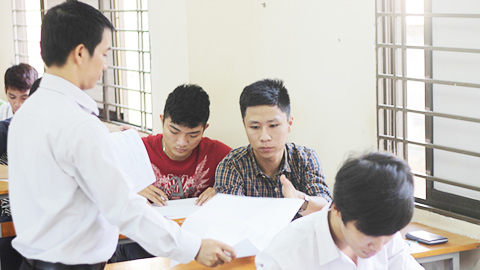 Một kỳ thi quốc gia: 