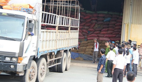 Cha con đại gia Hải Phòng lừa chục ông chủ ngân hàng