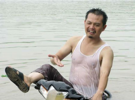 Diễn viên bị khán giả chửi bới, dọa đánh vì quá nhập vai