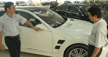 2020: VN xuất khẩu ôtô, dân tha hồ mua xe rẻ