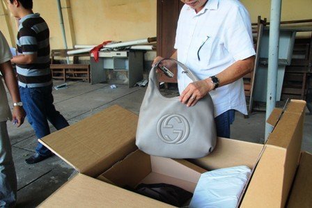 Thời sự trong ngày: Đại gia buôn lậu hàng hiệu