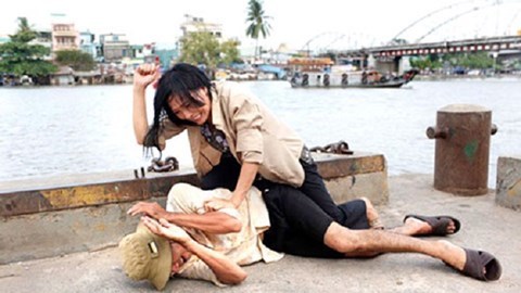 Khi “osin chung thân” thành bà chủ độc đoán