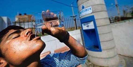 Bán nước sạch qua cây ATM