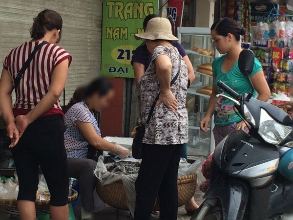 Bán xôi vỉa hè thu nhập gấp 3 lương làm ngân hàng