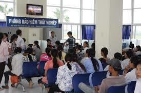 Thắc mắc chuyện bảo hiểm thất nghiệp trong thời gian chờ