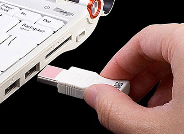 Làm gì khi máy tính không nhận USB?