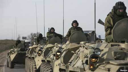 NATO tố Nga tăng quân, vũ khí dọc biên giới với Ukraina
