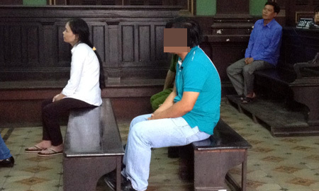 Lừa 7 tỉ tiền hụi rồi tự ra công an tự thú