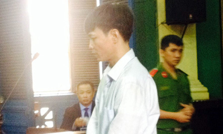 Giết người tình vì ghen với vợ cũ