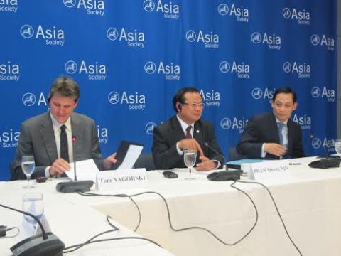 Ông Phạm Quang Nghị đối đáp với giáo sư TQ