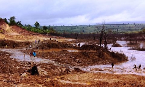 Thuỷ điện gây vỡ đập 2 lần chưa được cấp phép