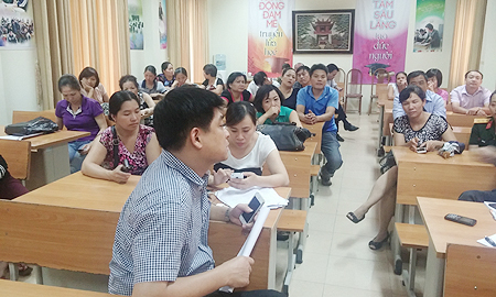 60 học sinh bị chuyển trường đột ngột