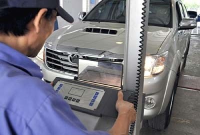 Cục phó bắt tận tay tiêu cực trong đăng kiểm