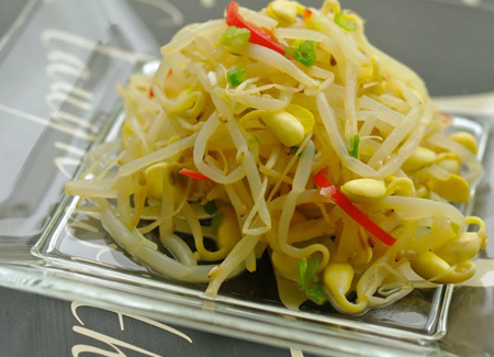 10 phút làm giá đỗ trộn chua ngọt quá ngon!