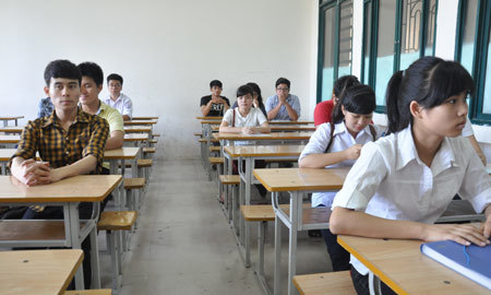 Thêm 4 trường công bố điểm chuẩn