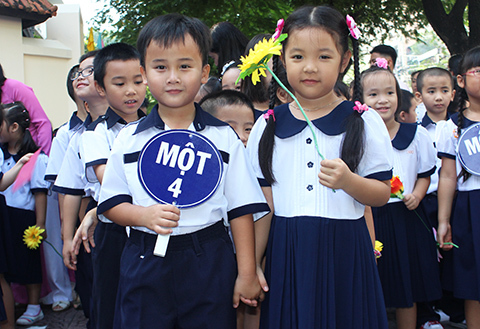 Chấm điểm bằng lời, giáo viên than khổ